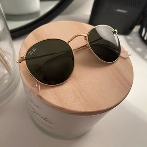 Ray-Ban round